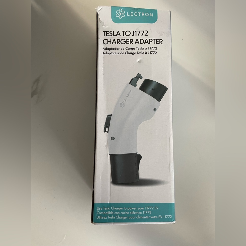 NIB Tesla Charger 🔌 adapter